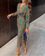 ALÉYA™ – ELEGANT LONG-SLEEVE DRESS FOR PARTIES AND EVENTS
