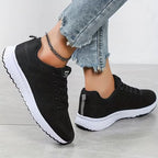 VERSA | ULTRA-LIGHT BREATHABLE LACE-UP SNEAKERS