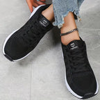 VERSA | ULTRA-LIGHT BREATHABLE LACE-UP SNEAKERS
