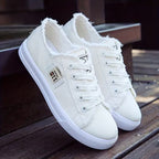 LUMI | ESSENTIAL ALL-SEASON CANVAS FLAT SNEAKERS